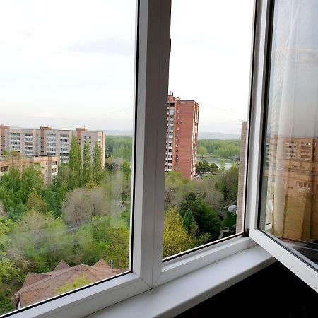 Apartment На Стрелке С Красивым Видом На Иртыш Öskemen Buitenkant foto